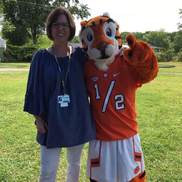 Meet your Posher, Shannon - Picture 1 of 1